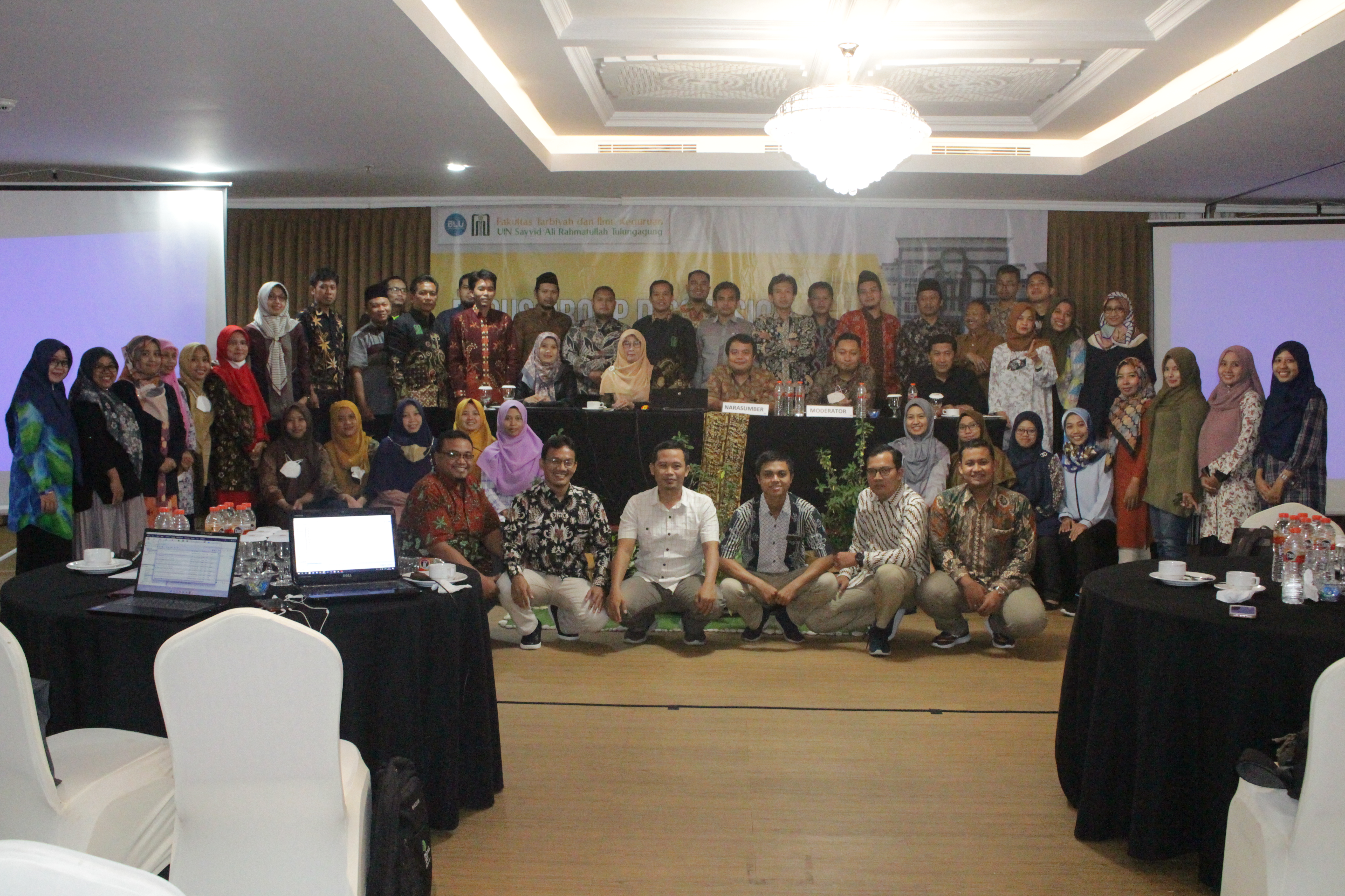 Dosen FTIK jajal MAXQDA dalam FGD Academic Writing Dosen berbasis Big Data di Yogyakarta