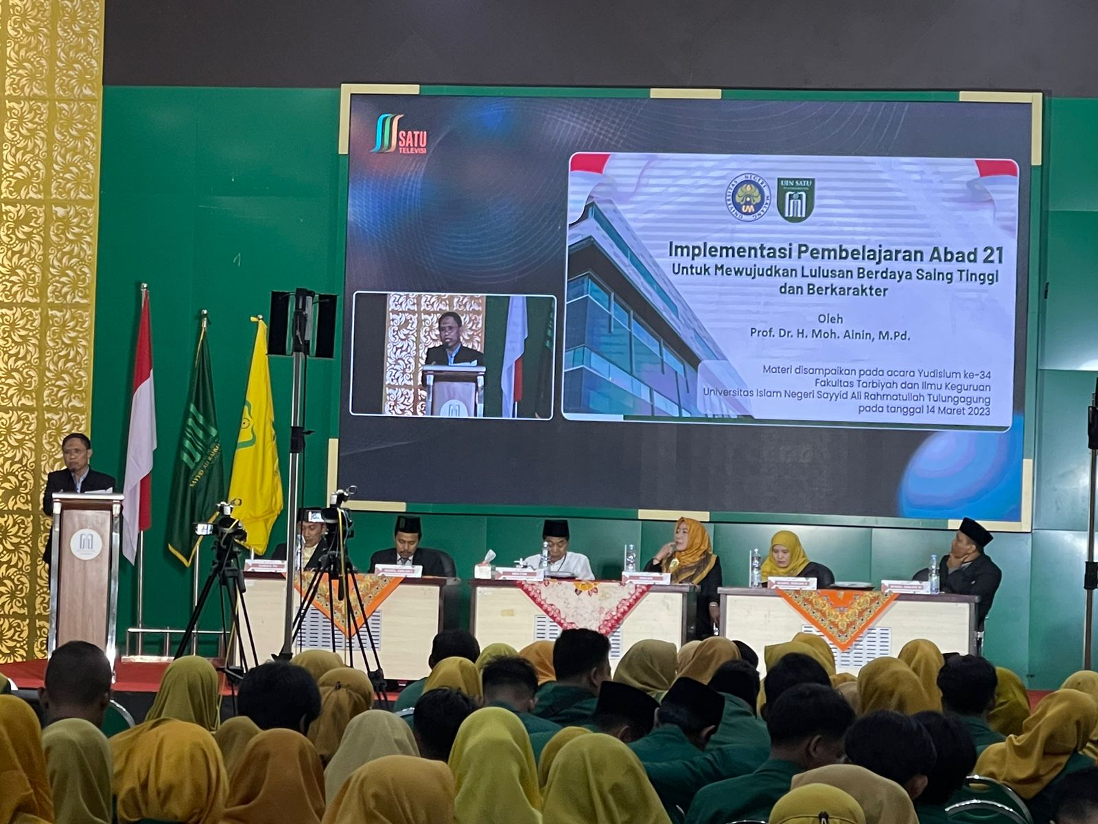 Yudisium Ke-34 FTIK, Rektor: Harus bersungguh-sungguh agar menjad lulusan yang luar biasa!
