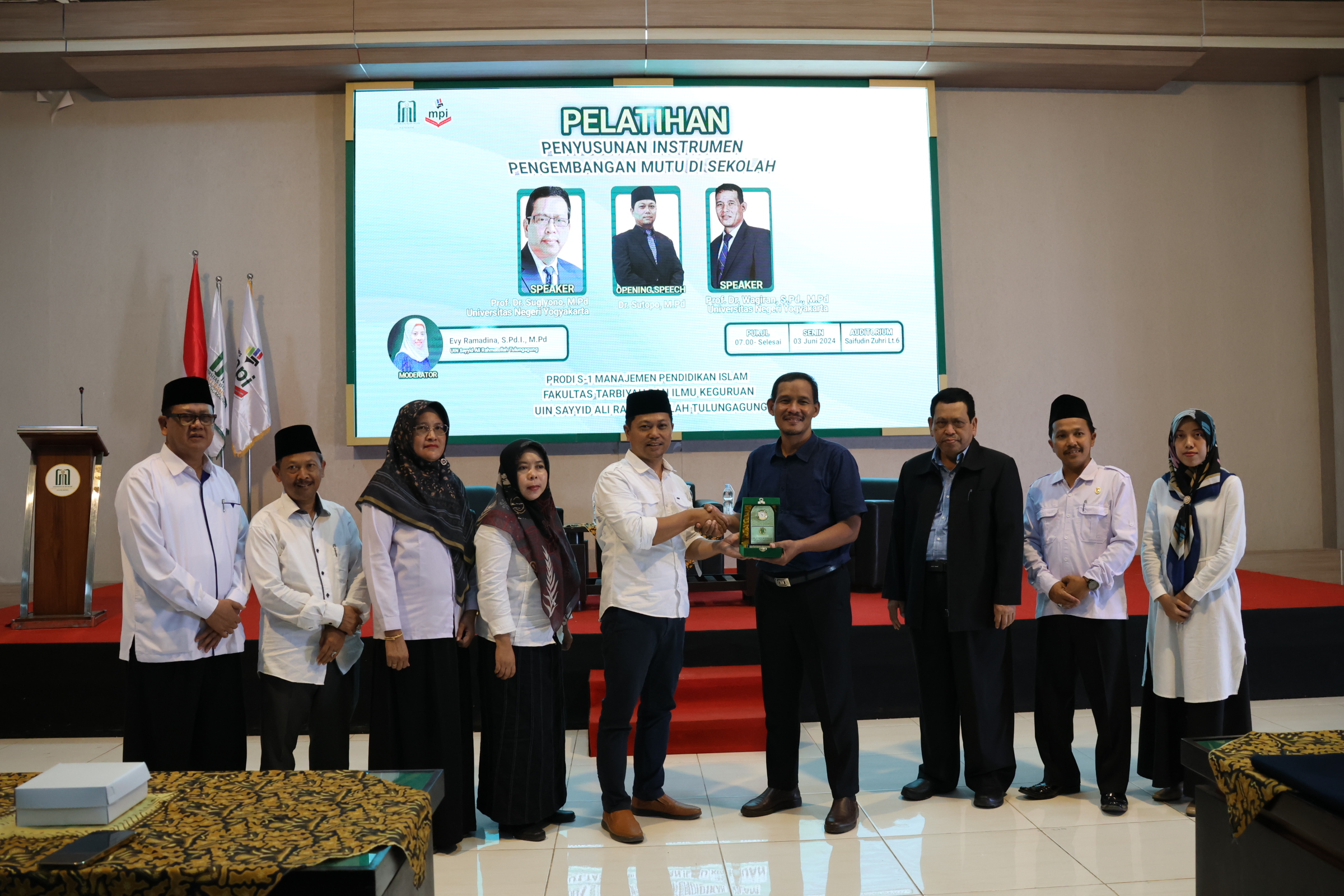 Galeri Foto 0004