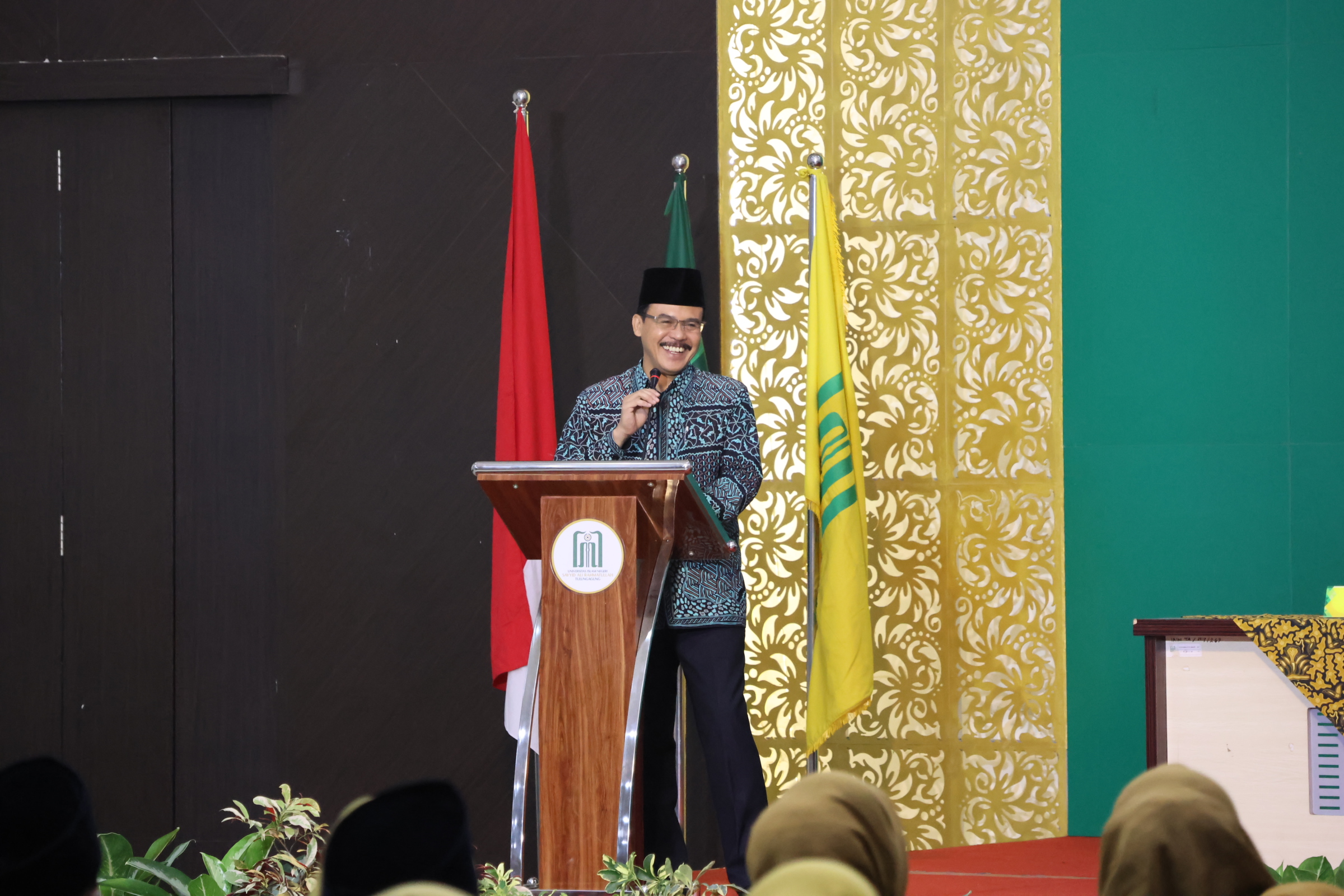 Yudisium ke-39 FTIK UIN SATU Tulungagung, Hadirkan Kepala Dinas Pendidikan Kabupaten Blitar