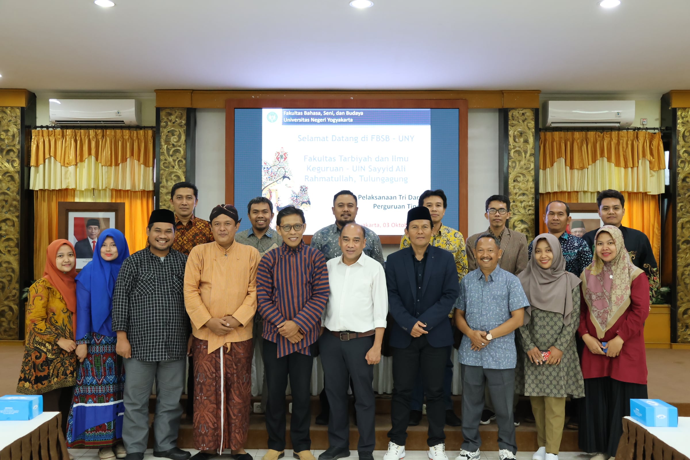 Perkuat Tri Dharma FTIK UIN SATU Kunjungan Benchmarking ke FBSB UNY